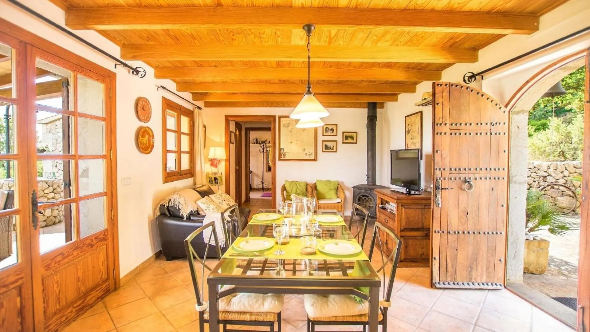 Ferienhaus In Selva Mit Privatem Pool Spanien